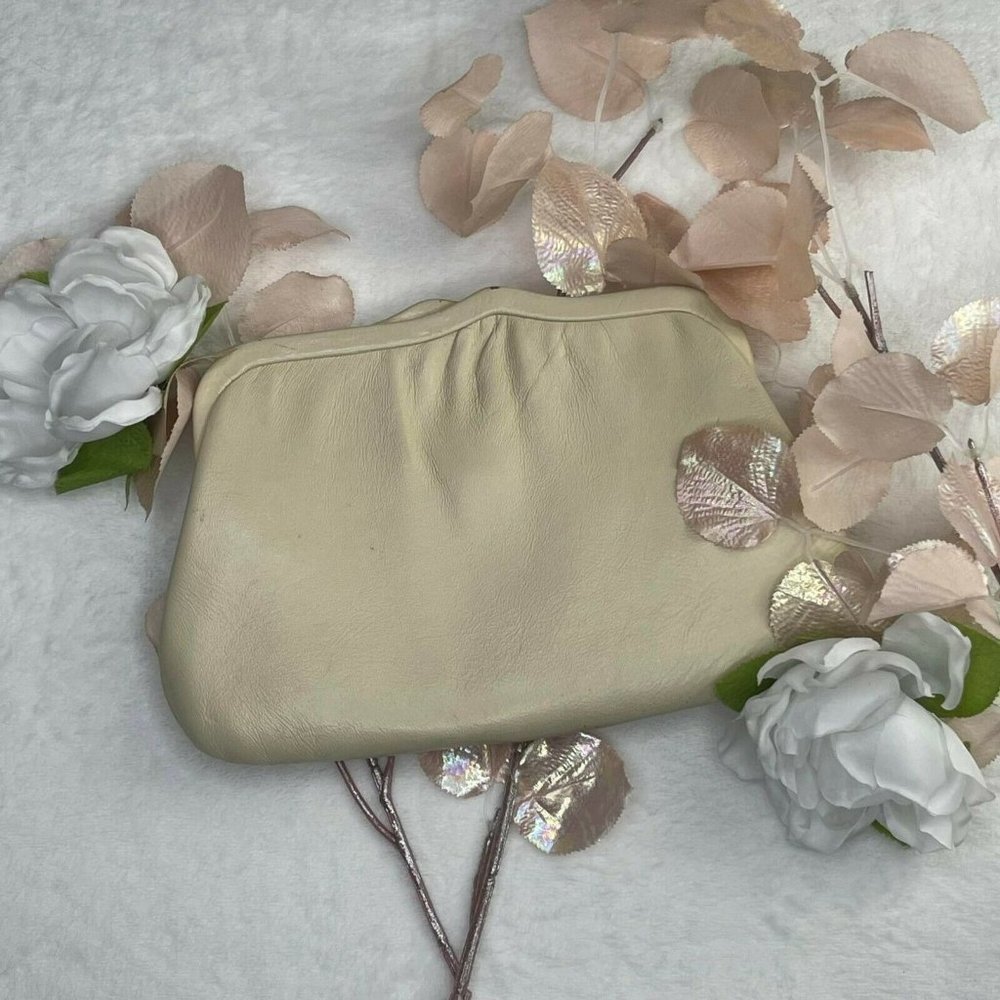 Vintage IVORY White Leather Handbag Clutch By Ande' 50's Gold Chain Snap Closure